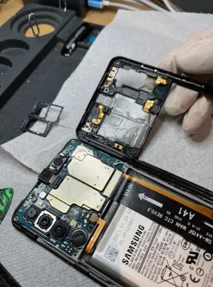 Changement de batterie sur un samsung